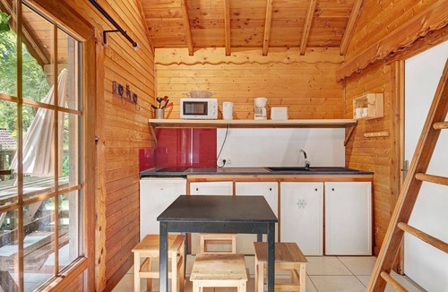 Vaulnaveys-le-Bas Apartment | Apartment 'Lavande' with Mountain View, Wi-Fi and Air Conditioning