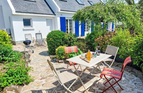 Clohars-Carnoet Apartment | Apartment Les Oyats by Interhome