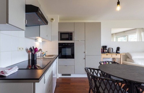 Trebeurden Apartment | Apartment 'Les Pieds Dans L'eau' with Sea View, Private Terrace and Wi-Fi