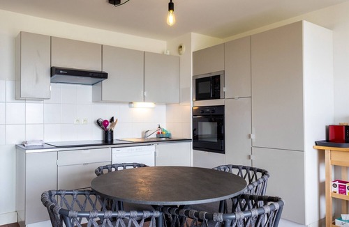 Trebeurden Apartment | Apartment 'Les Pieds Dans L'eau' with Sea View, Private Terrace and Wi-Fi