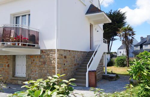 Carnac Apartment | Apartment Mer et Soleil by Interhome