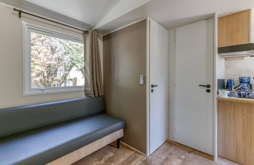 Vaulnaveys-le-Bas RV Rental | Apartment 'Nest 29 N°24' with Mountain View, Wi-Fi and Air Conditioning
