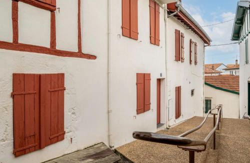 Ciboure Apartment | Apartment Passage de l'escalier by Interhome
