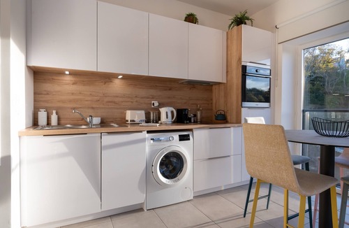 Le Palais Apartment | Apartment 'Regard Marin - 4 People' with Balcony