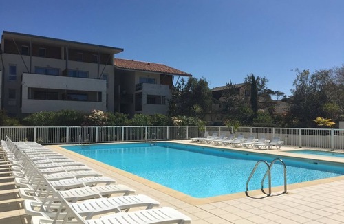 Moliets-et-Maa Apartment | apartment sleeps 6 2 steps from the ocean