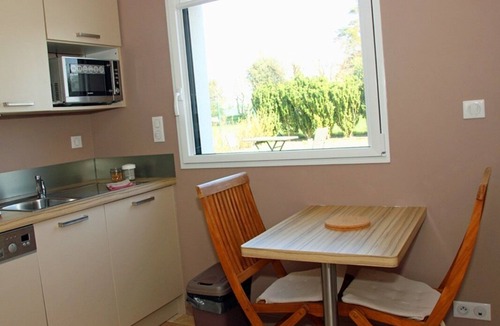 Plumergat Apartment | Apartment-Superior-Ensuite with Shower-Garden view-Au Rez-de-chaussee