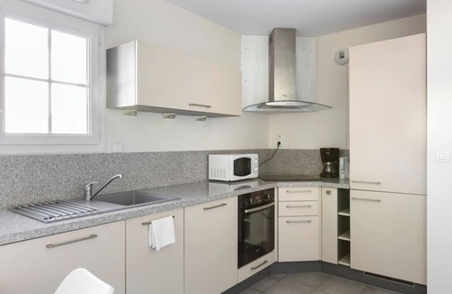 Esperance-Cottages Apartment | Apartment Sweet Apart with Terrace Saint-Malo