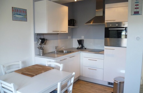 Concarneau Apartment | APARTMENT T2 150 m FROM THE SEA BEACH 800m EVERYTHING ON FOOT (WI-FI) BICYCLES