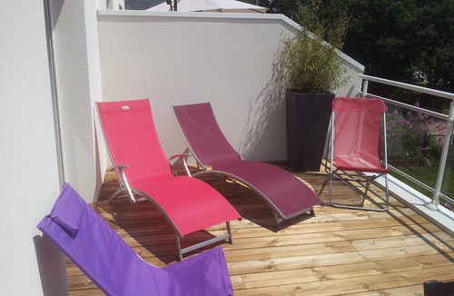 Benodet Apartment | APARTMENT T3 Small sea view 150 meters from the beach.