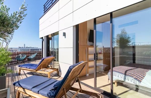 Neuilly-sur-Seine Apartment | Apartment with large terrace facing the Eiffel Tower. One of a kind!
