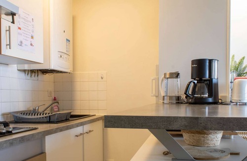 Erquy Apartment | Apartment with direct beach access in Erquy | 4 guests | Ref 400