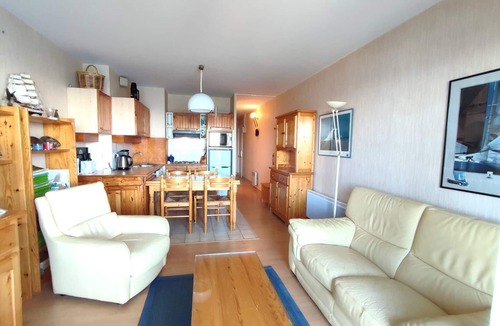 Tregastel Apartment | Apartment with exceptional sea views, facing the Coz Pors in TREGASTEL