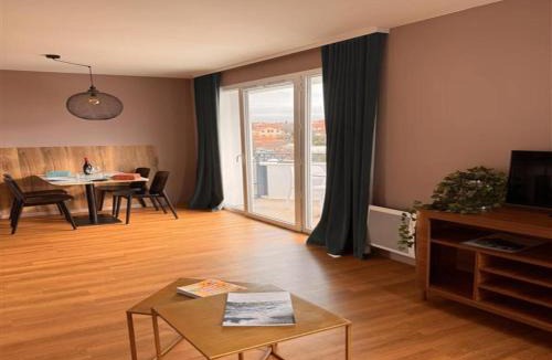Chatel-Guyon Apartment | Apartment with loft in holiday park