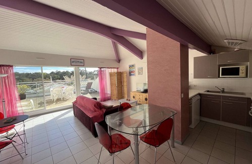 Moliets-et-Maa Apartment | Apartment with parking - 4/6 guests