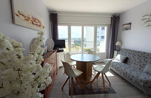 Tregastel Apartment | Apartment with terrace sea view in TREGASTEL