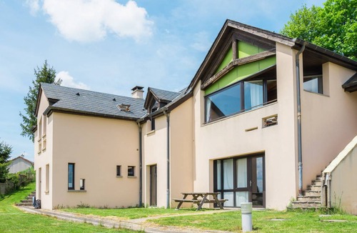 Chateauneuf-de-Randon Apartment | Appartement 2-4 pers à Châteauneuf LZV016A1