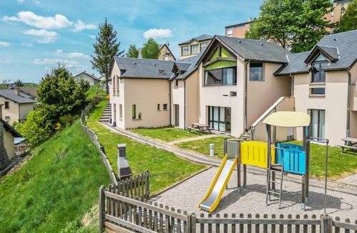 Chateauneuf-de-Randon Apartment | Appartement 2-4 pers à Châteauneuf LZV016A1