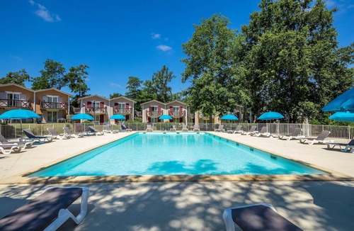 Barbaste Condo | Appart + Balcon/Terrasse Proche Du Cours De Golf