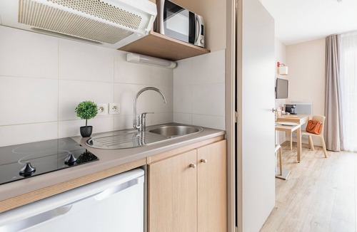 Cherbourg-en-Cotentin Apartment | Appart'City Confort Cherbourg