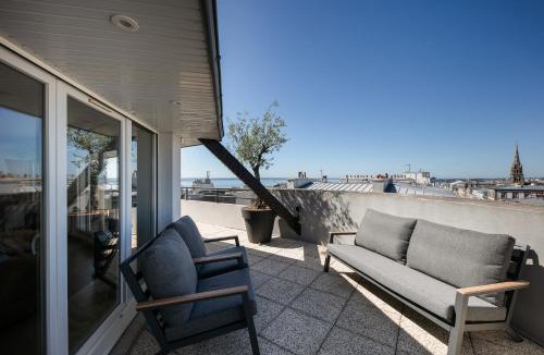 Saint-Marc Apartment | Appart de standing au centre-ville avec Vue Mer Terrasse et Garage