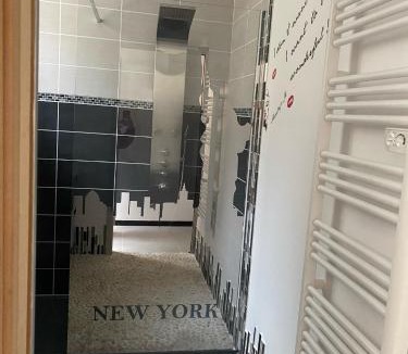 Fourchambault Apartment | Appart Fourchambault 6/8 personnes rez de chaussée