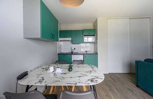 Vannes Apartment | Appart Hôtel Le Liberté