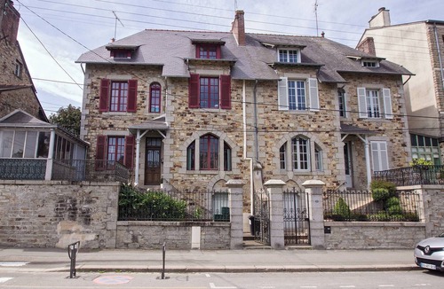 Vitre Apartment | AppartCosy 09 for 4 people in a charming house