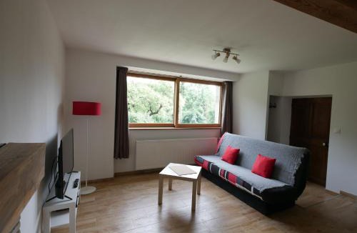 Benevent-et-Charbillac Apartment | Appartement T2 40m2 avec extérieur 4 couchages