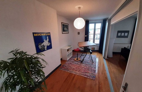 Issoire Apartment | Appartement 100 m2 Pour 2 à 6 Pers Avec Garage - Centre-ville Issoire