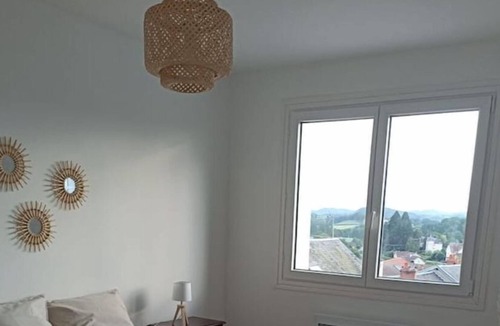 Auzances Apartment | Appartement 2 Chambres Dans Village Toutes Commodités