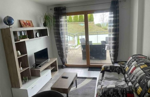 Montperreux Apartment | Appartement 2 Pièces Proche lac