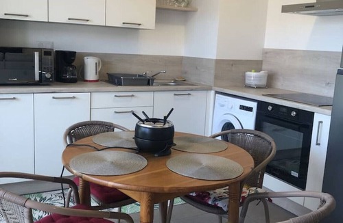 Aix-les-Bains Apartment | Appartement 48m² 1 chambre, garage, proche du lac