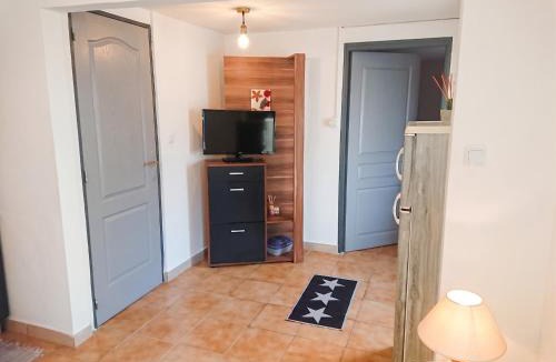 Penne-d'Agenais Apartment | Appartement accueillant à Penne-d'Agenais - 32 m² - Terrasse