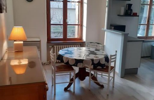 Grandrieu Apartment | Appartement accueillant au cœur de La Margeride