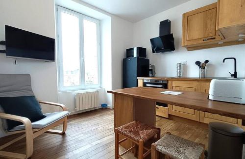 Trebeurden Apartment | Appartement au centre de TREBEURDEN et à 400m de la plage - Réf 662