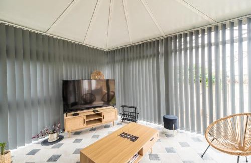 Guingamp Apartment | Appartement avec veranda et 3 chambres Guingamp