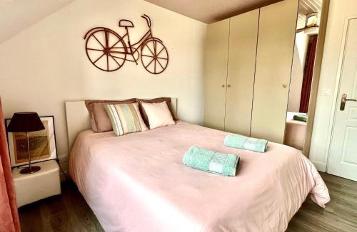 Milly-la-Foret Apartment | Appartement centre ville Milly-la-Forêt