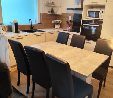Questembert Apartment | Appartement Centre Ville