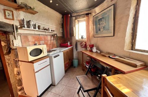 Ardailles Apartment | Appartement charmant à Valleraugue avec terrasse, 40 m²