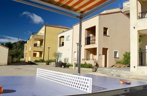 Avene Condo | Appartement Confortable à 800 du Centre Thermal
