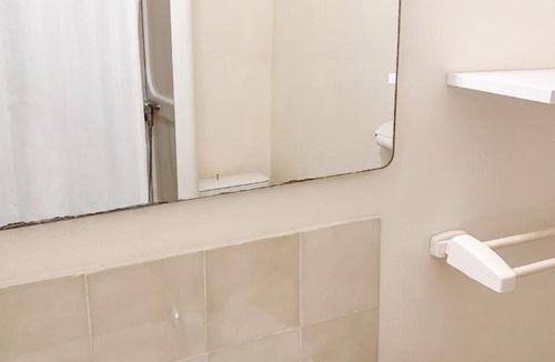 Neris-les-Bains Apartment | Appartement cosy à Néris-les-Bains, 20 m², balcon avec vue