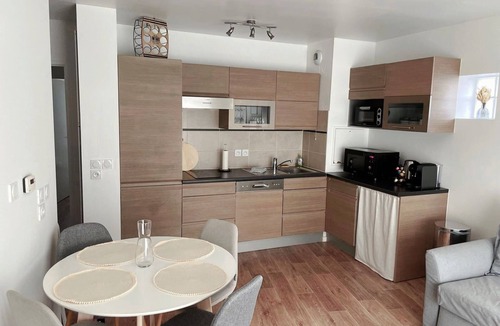 Meaux Apartment | Appartement Cosy au Centre de Meaux