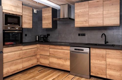 Mont-de-Lans Ski Chalet | Appartement dans chalet 5 pièces, 14 pers, 4 ch, WiFi, jardin privé