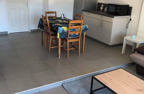 Llauro Apartment | Appartement Dans Havre de Paie Avec Grande Piscine et vue Imprenable