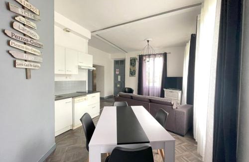 Begard Apartment | Appartement dans un parc arboré privé