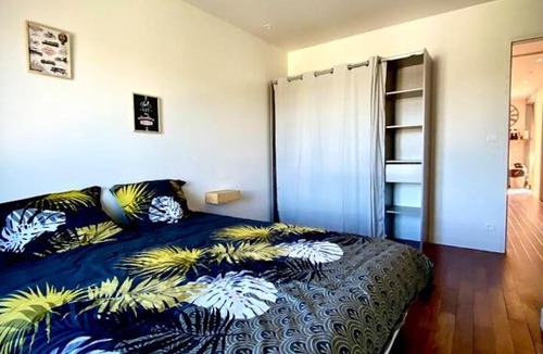 Nemours Apartment | Appartement de 2 chambres avec jacuzzi jardin clos et wifi a Nemourslone