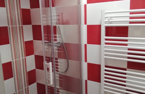 Yerres Apartment | Appartement de Plain Pied Dans la Verdure