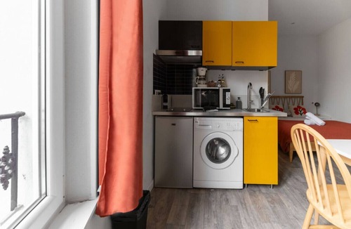 Republique Apartment | Appartement design Centre Ville proche Thermes