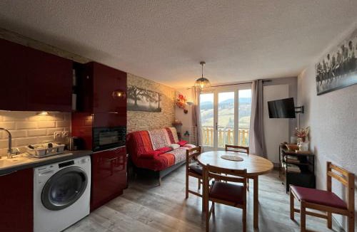 Correncon-en-Vercors Apartment | Appartement au cœur des sapins