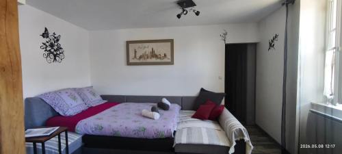 La Charite-sur-Loire Apartment | Appartement F3 situé au centre ville